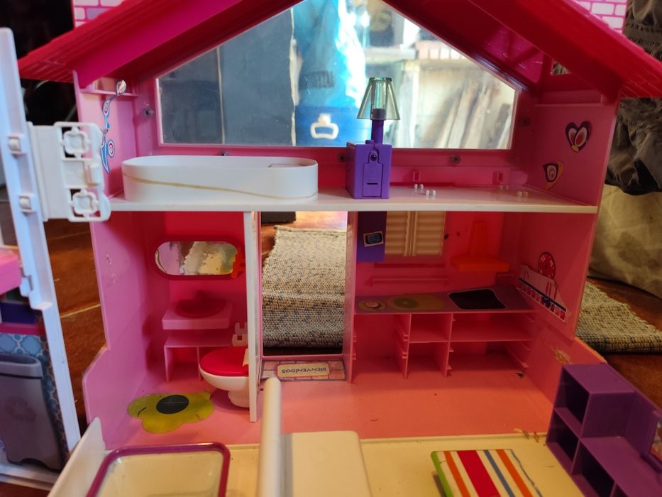 Casa Barbie e  acessórios