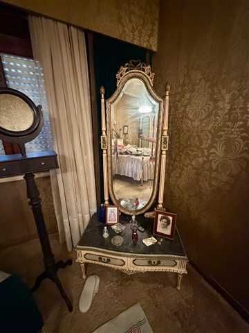 mobília de quarto completa Luís XVI