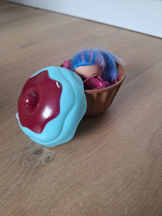 Laleczka babeczka lalka muffinka