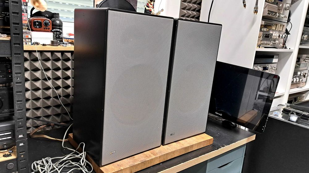 Kolumny Canton LE 900