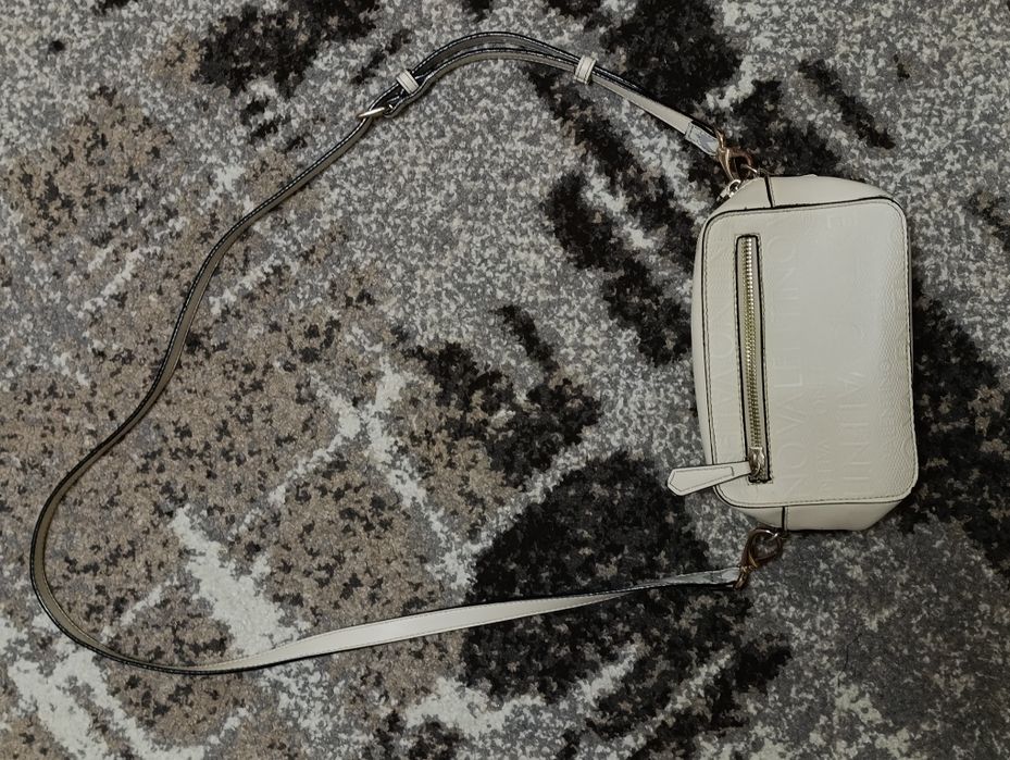Сумка VALENTINO у білому кольорі