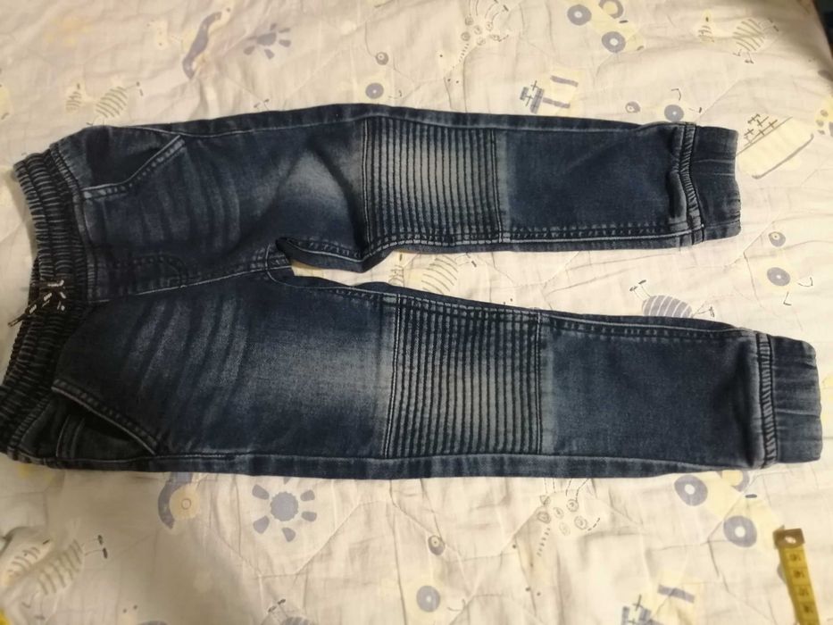 Spodnie jeansowe jogger