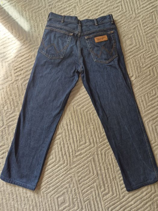 Granatowe męskie jeansy Wrangler,r.M/L