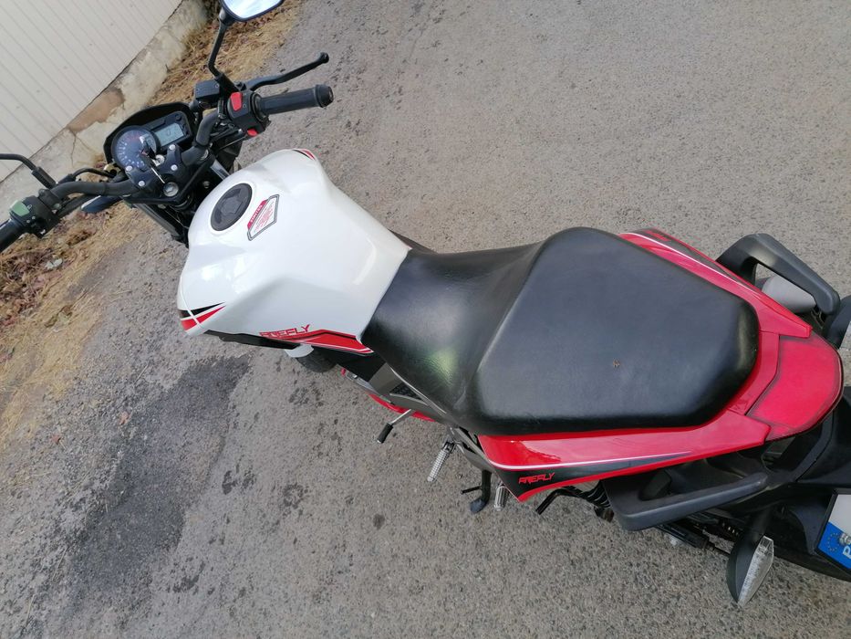 Zontes 125 ZT Firefly