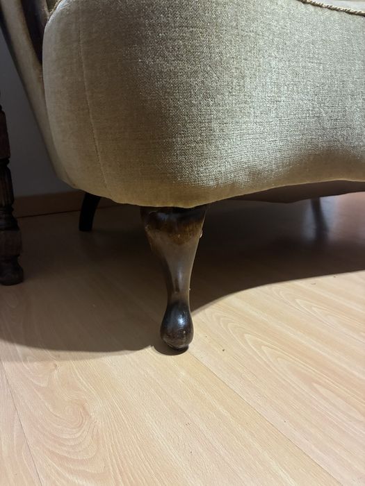 Komplet tapicerowanych sofa i 2 fotele