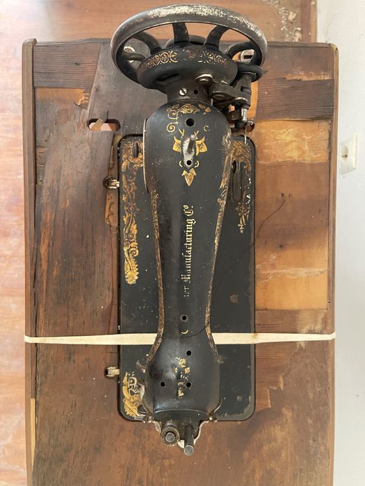 Máquina de costura Singer