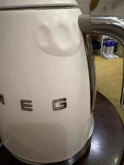 Електрочайник  Smeg