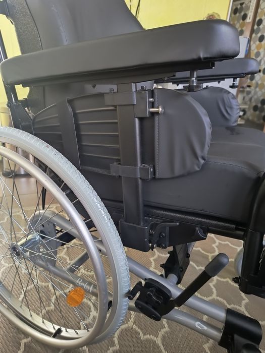 Wózek inwalidzki Relax 2. Nowy