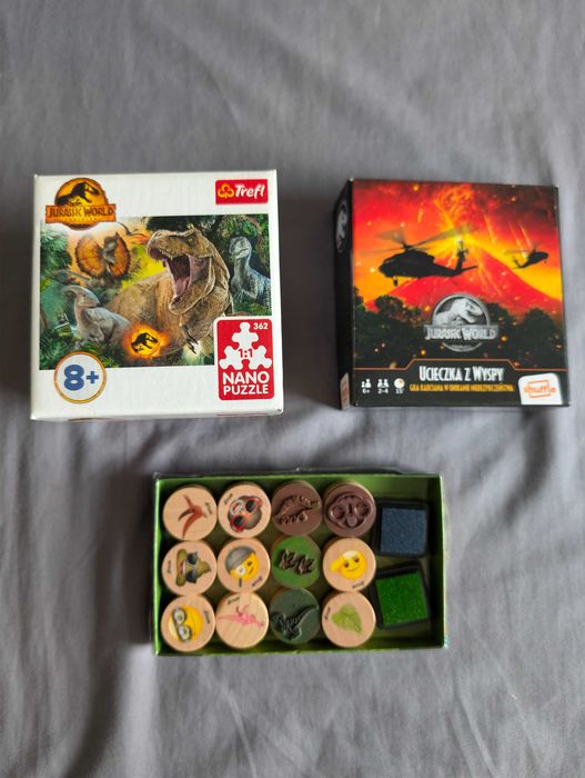 Gry, puzzle  dinozaury - zestaw 4 szt.