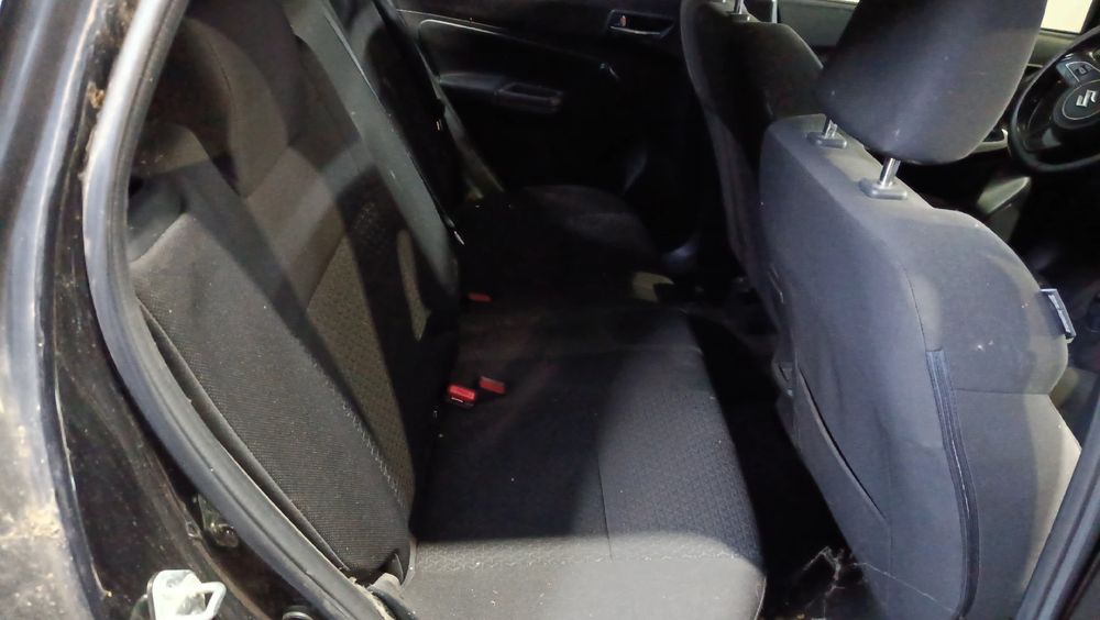 Conjunto de bancos SUZUKI Swift V (RZ, AZ)