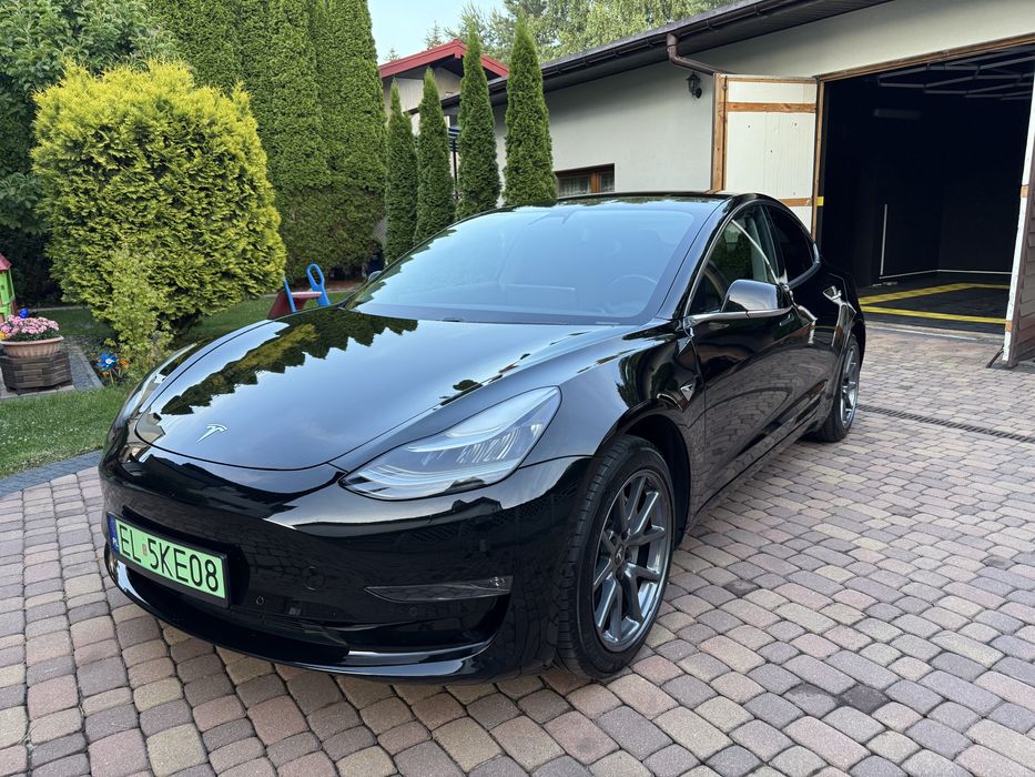Tesla model 3 standard bezwypadek cesja vat 23%