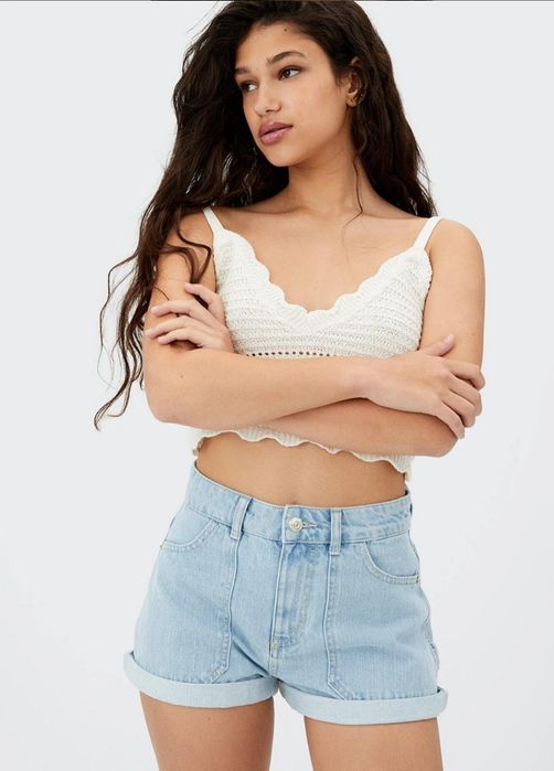 Жіночі шорти Stradivarius