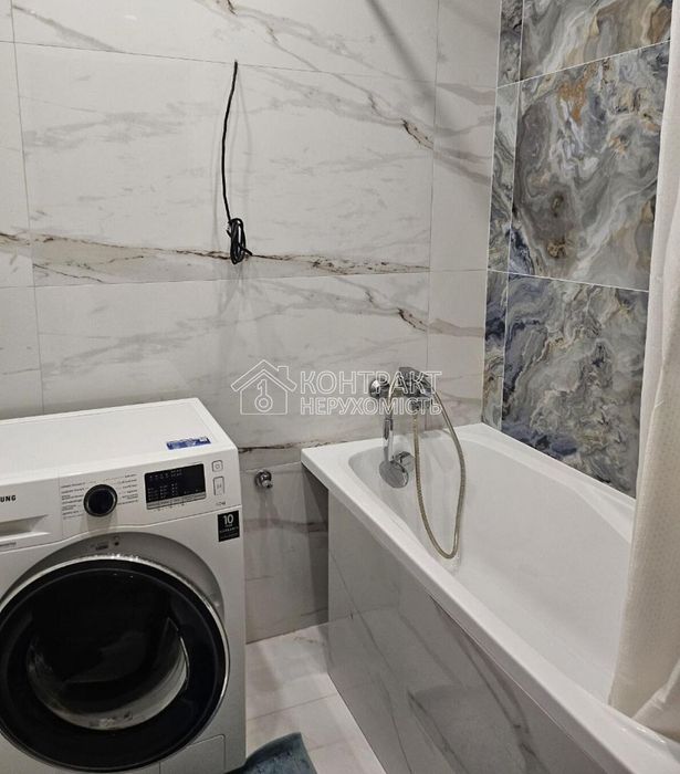 Продаж 3 к кв вулиця Нескорених