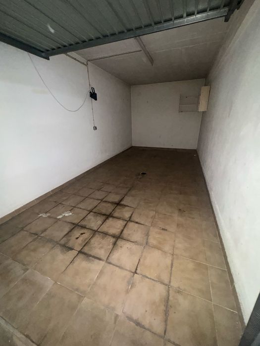 Garagem box arrendo