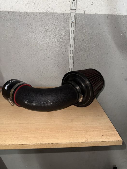 Parte inferior Intake CTS turbo c/ filtro cónico