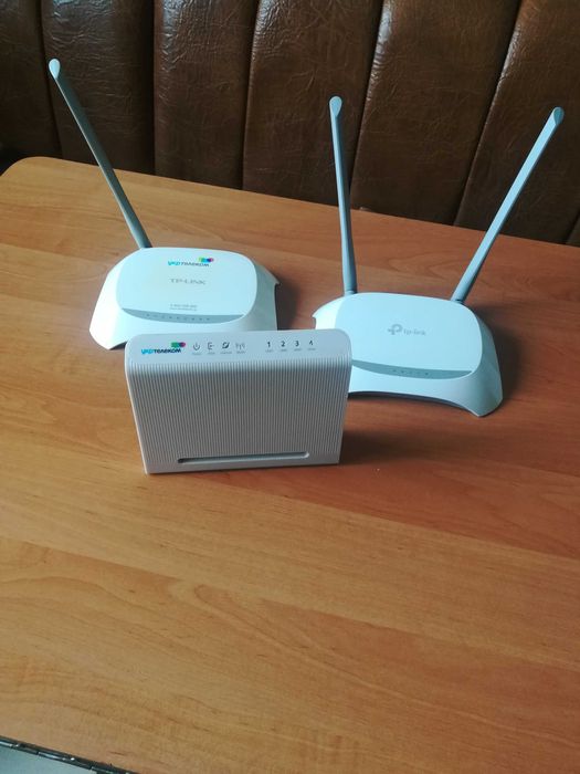 Продаю роутеры маршрутизаторы Wi-Fi (без блоков питания и проводов)