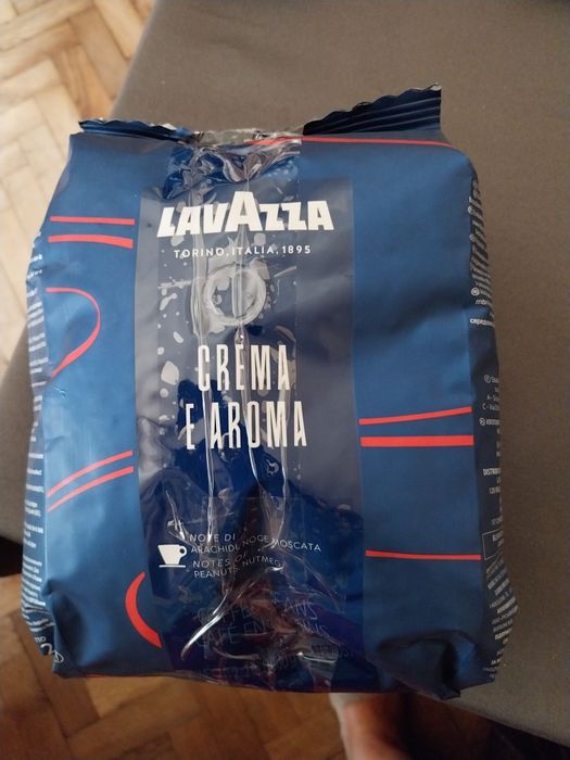 Kawa ziarnista 1kg ważność 2027r Lavazza