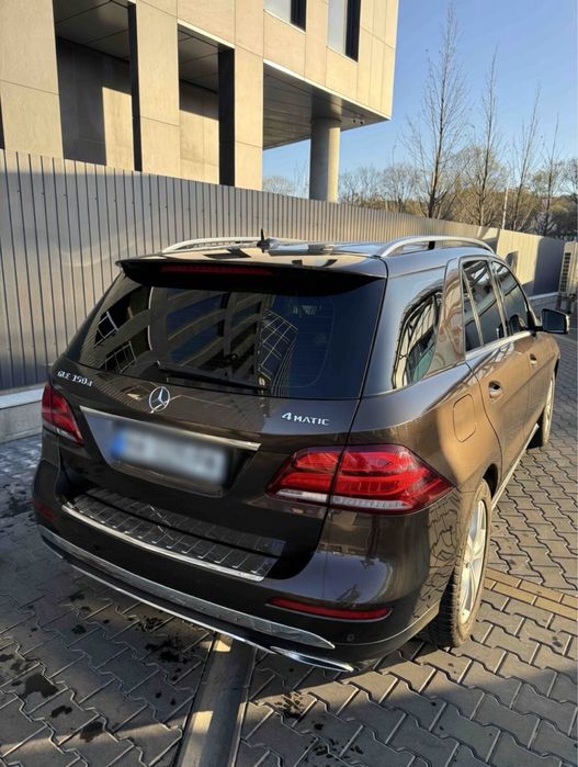 Мерседес GLE 350d 4 matic, 2016 год