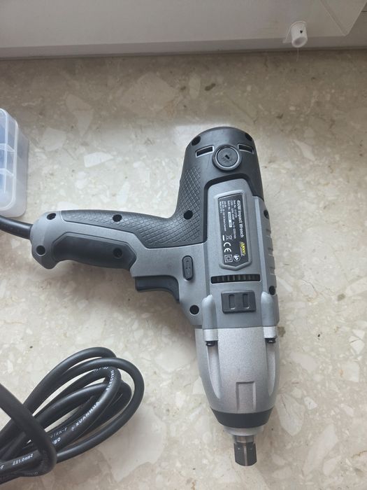 Klucz udarowy 1/2 400nm MEEC TOOLS