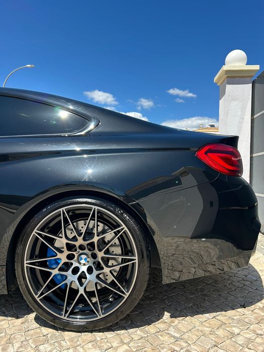 Bmw m4 competition