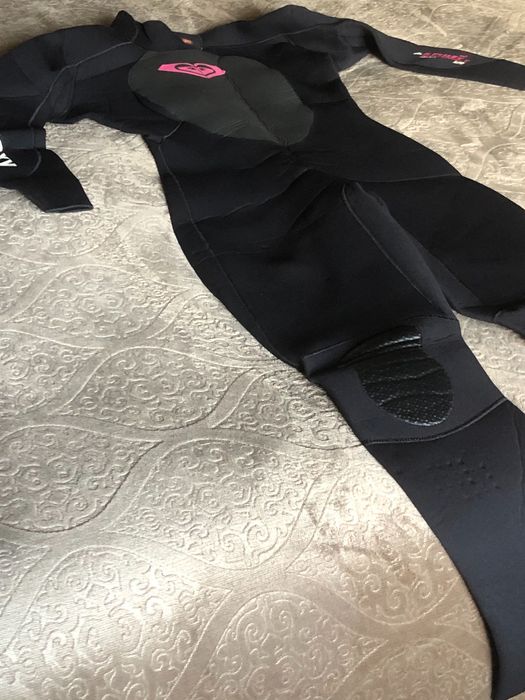 Fato de surf de roxy com fecho nas costas para Mulher64286242518147124