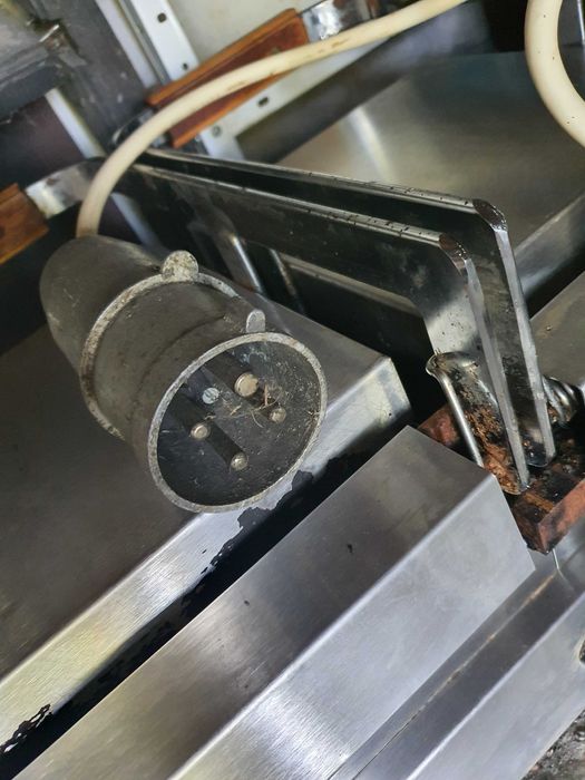 Grill elektryczny kebab