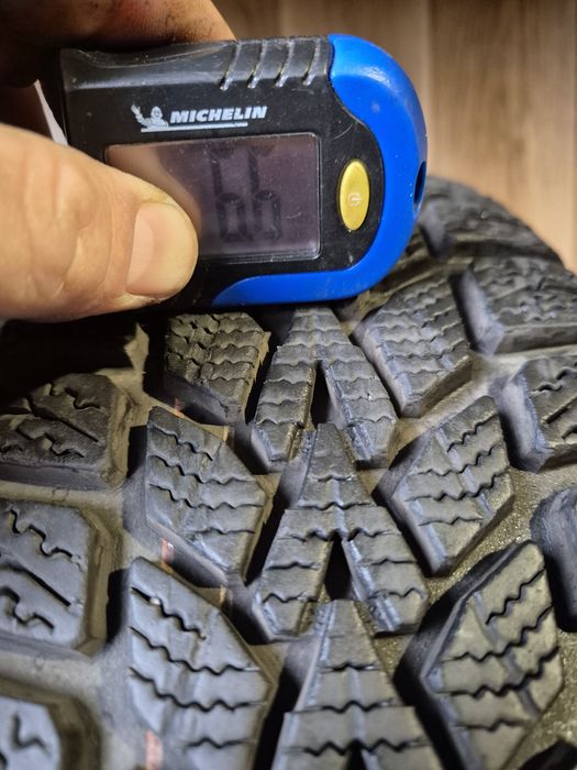 175/65/15 Dunlop para zima 6,5mm 2021