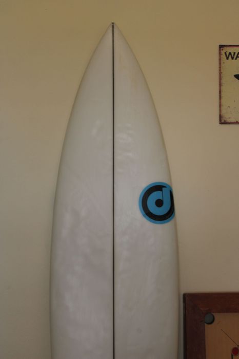 6'3 surfboard - all round conditions - 5 fin box