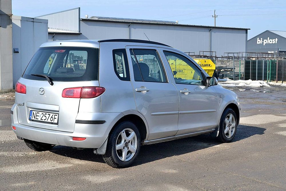 Mazda - 2 1.4 cm benzyna , klima , super stan , okazja !