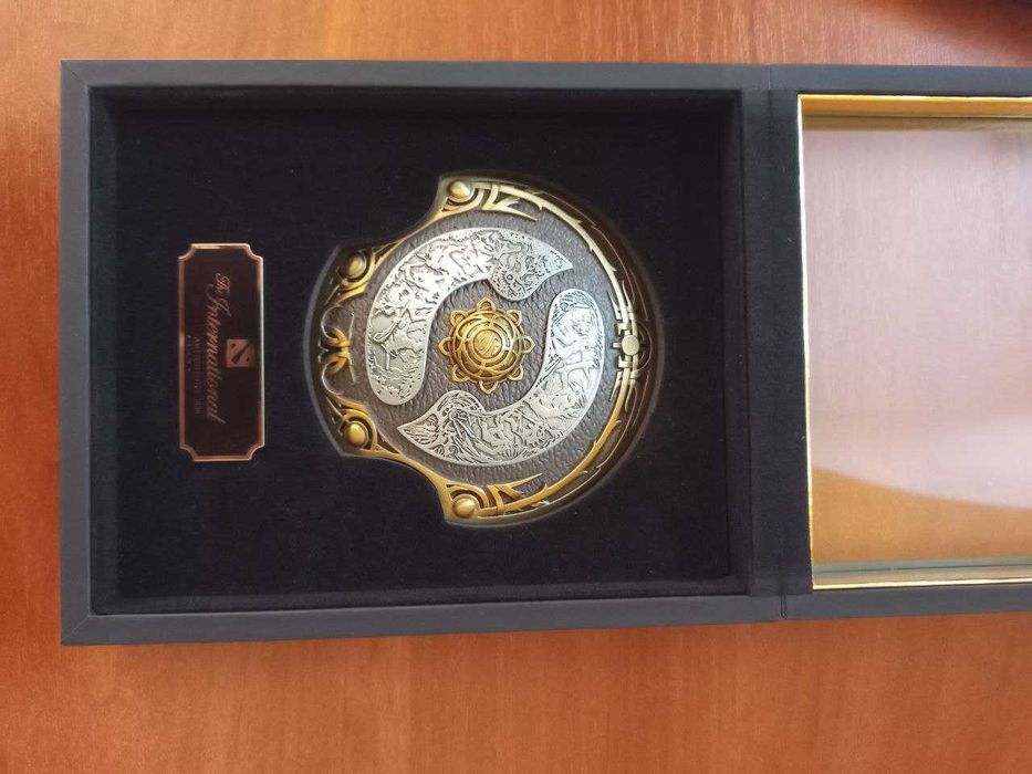 Колекційний Aegis Dota 2 2020 року: 8 888 грн