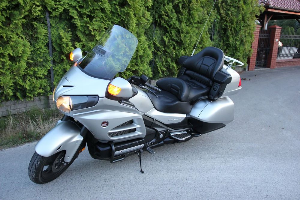 Honda GL Honda GL 1800
