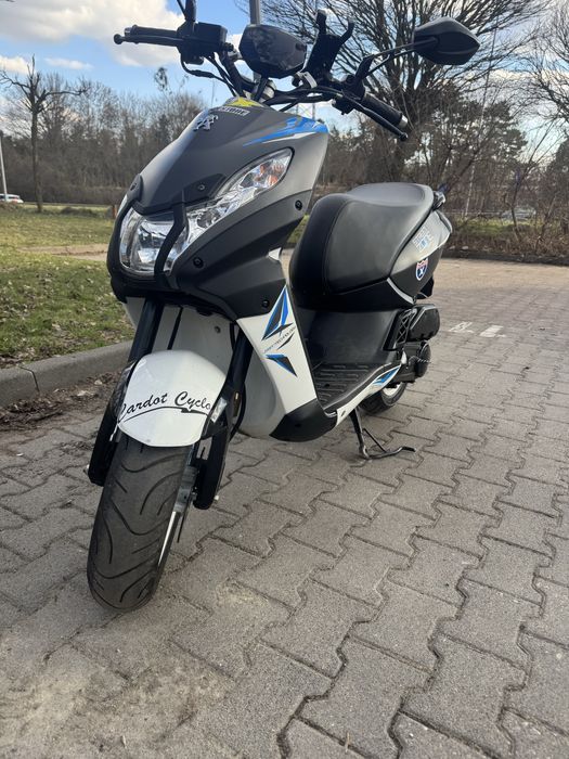 Puegeot Kisbee street zone 2t