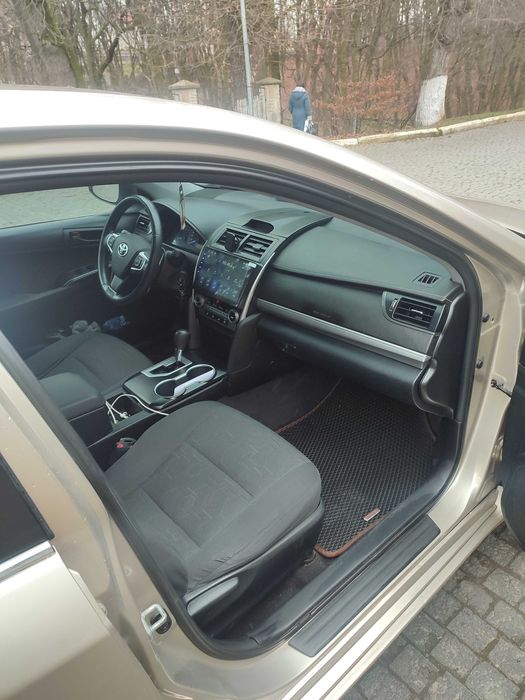 ПРОДАМ Toyota Camry