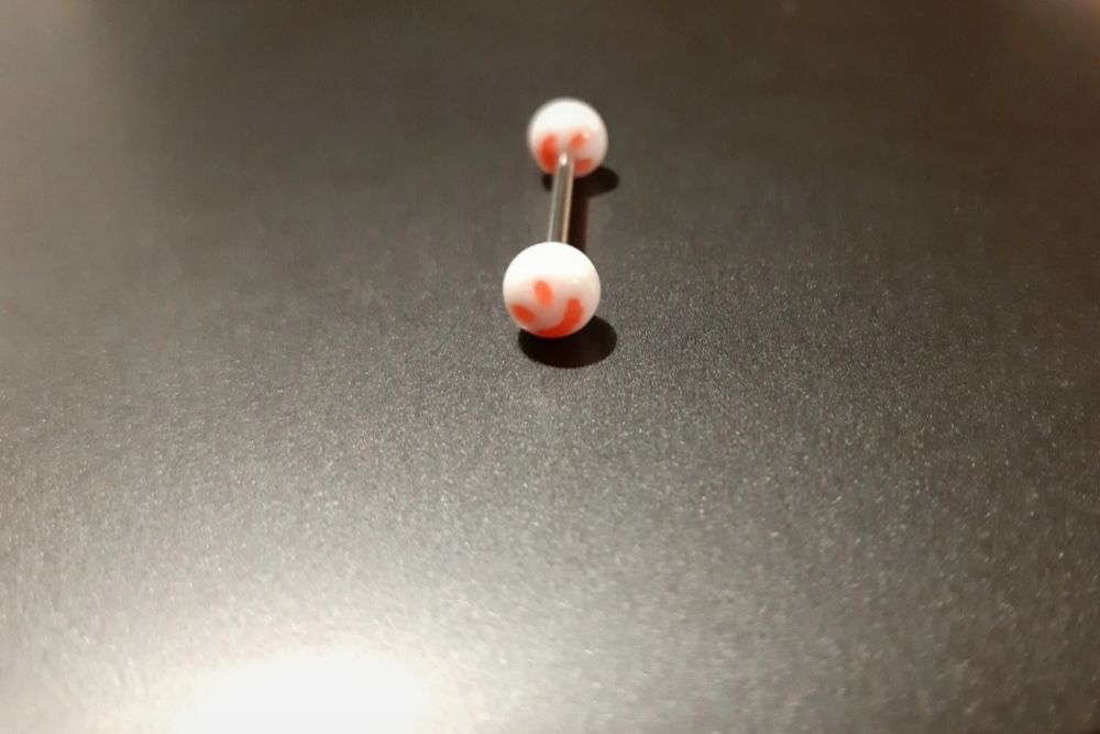 Kolczyk do języka piercing pomarańczowa buźka :)