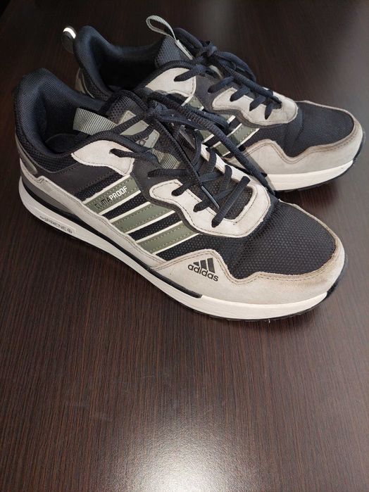 Кросівки Adidas, розмір 43: 990 грн. - Кросівки для міста Харків