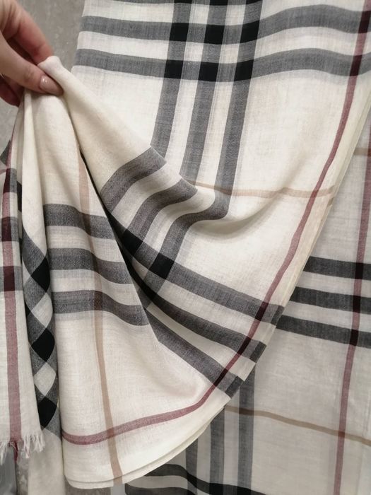 Брендовий шарф BURBERRY з вовни та шовку