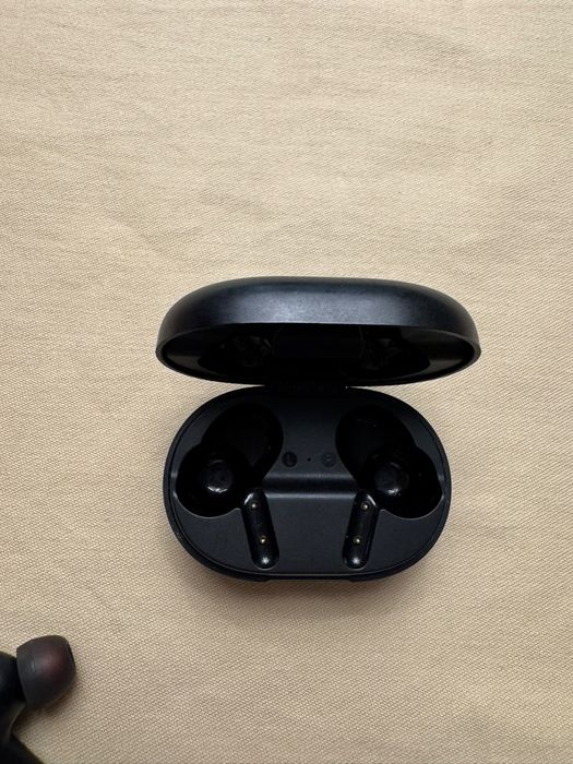 Earphones Aukey Sem fios
