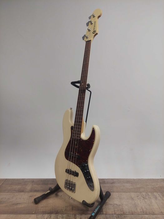 Maruszczyk Elwood 4 gitara basowa 4 strunowa