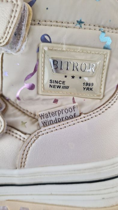 Чобітки, зимове взуття для дівчинки