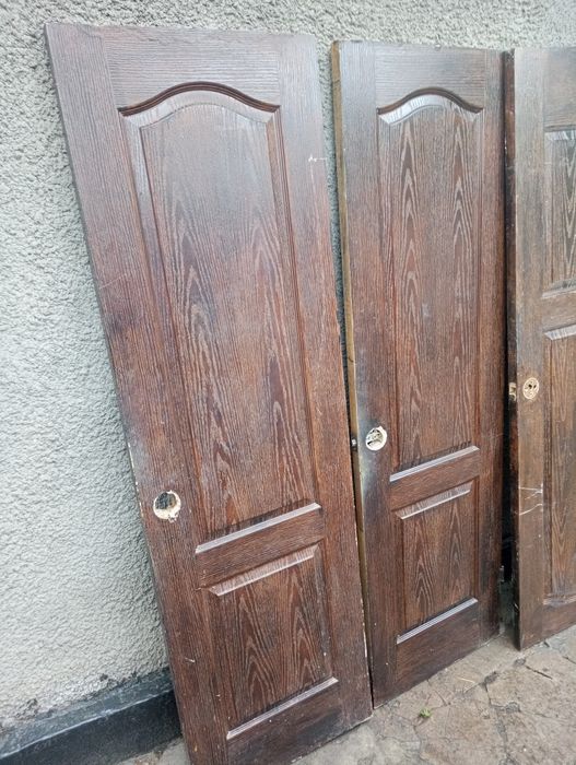 Продам двері міжкімнатні