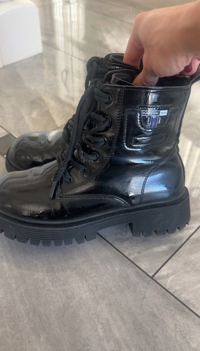 Черевики,  чобітки,лакові черевички