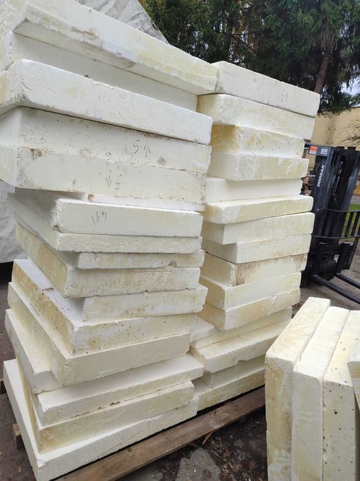 Styropian dachowy , spadki . Pozostałości po budowie