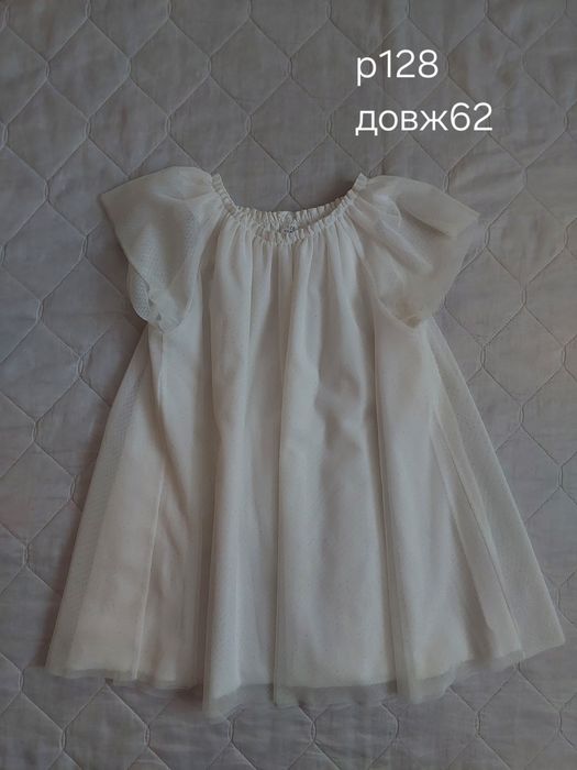 Святкова сукня для дівчинки