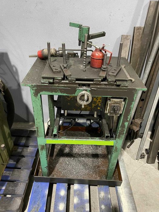 Escateladora Vertical