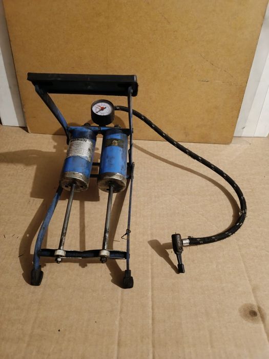 Bomba de pé Einhell 2 cilindros