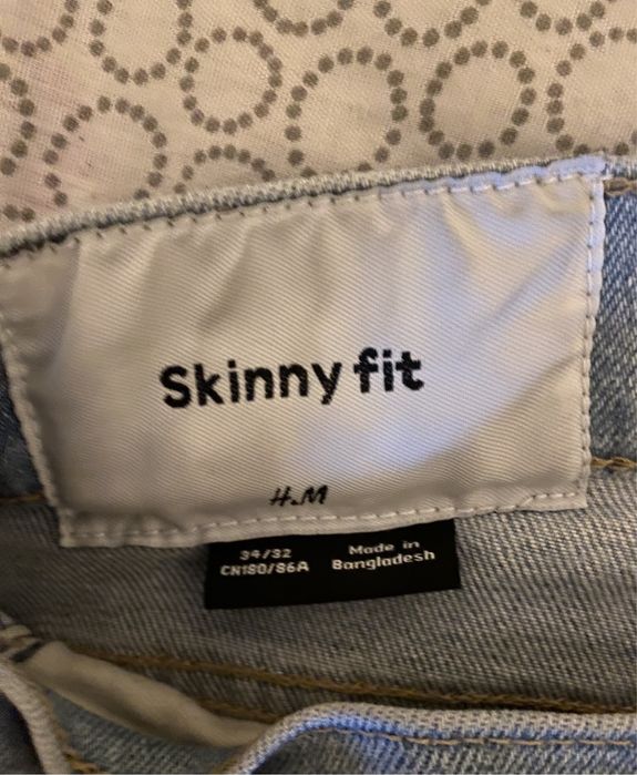 Calças skinny fit