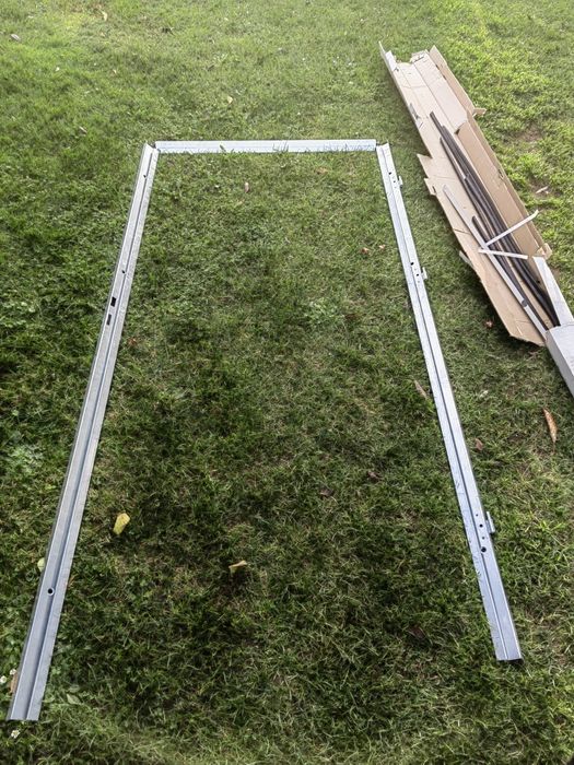 Ościeżnica metalowa 90 prawa