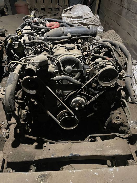 Двигун 4ze1 та АКПП aisin 30-80 LE  ісузу трупер 2.6 бензин,кузов