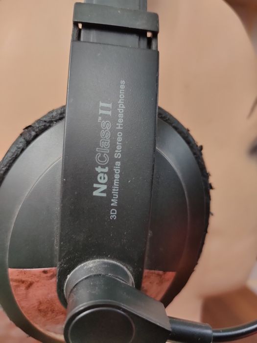 Стерео наушники проводные с регулятором громкости