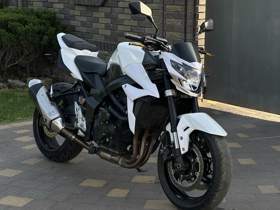 Suzuki gsr 750 (gsx-r, gsx-s 750) 2014
